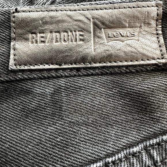 Levi's Re/Done Relaxed Taper Jeans Ankle Mid Rise 100% Cotton Black 28 NWT - Picture 2 of 11